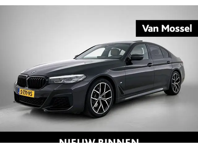 BMW 5-serie 520i Business Edition Plus