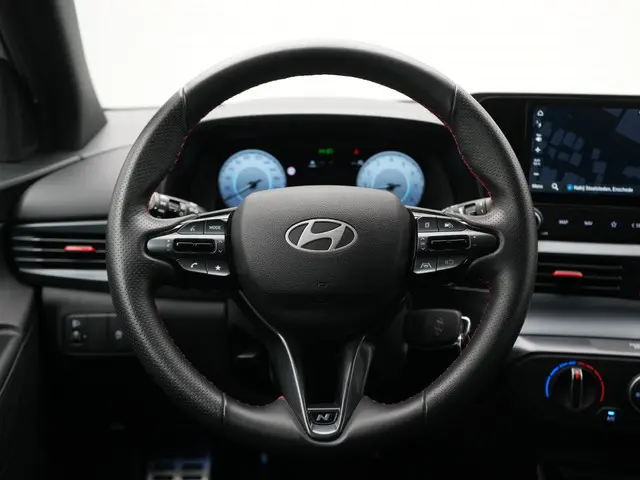 Hyundai i20 1.2 N Line | Navigatie | Private lease 429,- p.m. |