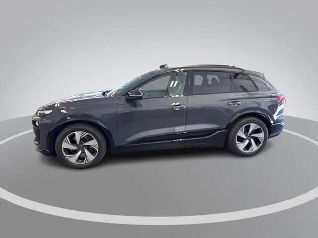 Audi Q6 SQ6 e-tron SQ6 quattro 100 kWh 490pk · SOH 98% · Panoramadak · 360 Camera · Inklapbare Trekh...