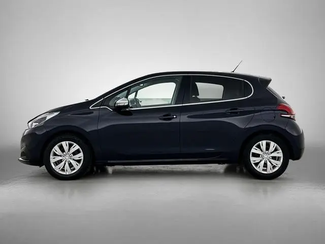 Peugeot 208 1.2 PureTech Allure | Automaat | Panoramadak | Climate control | Parkeersensoren | Licht...