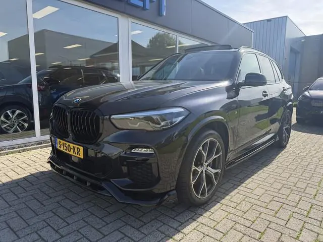 BMW X5 xDrive45e High Executive M SPORT | Frontlip