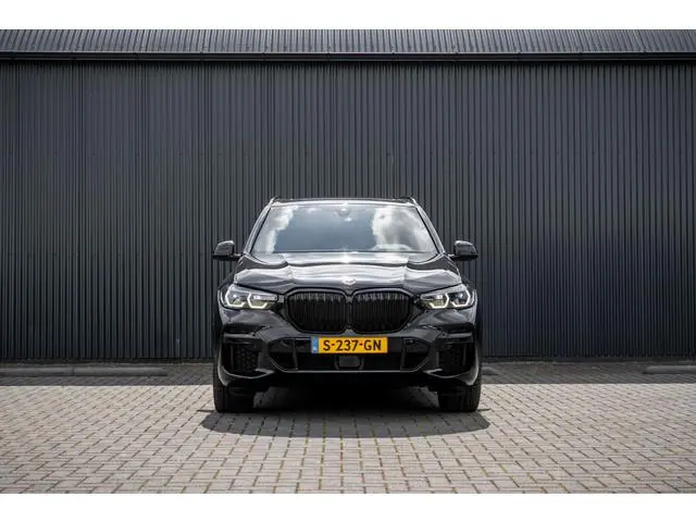 BMW X5 xDrive 45e High Executive | M sport | Panoramadak | 22" LMV | Laserlight | Memory Seats | Har...