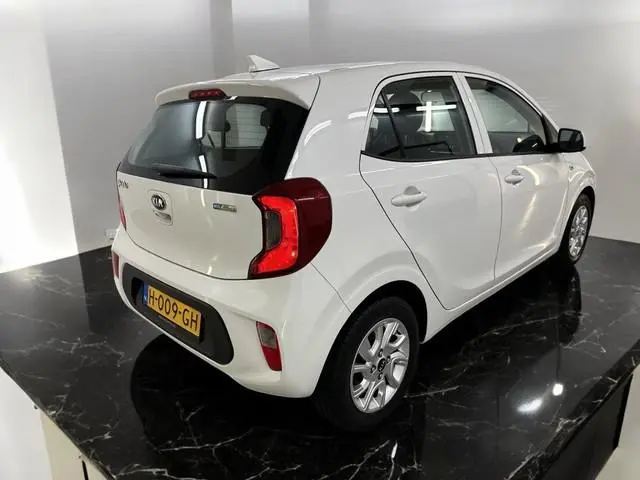 Kia Picanto 1.0 MPi DynamicLine - Navigatie - Camera - LM velgen - Airco - Cruise control - All Seas...