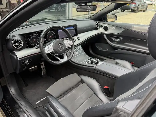 Mercedes-Benz E-klasse Cabrio 200 AMG *!* LEDER/ NAVI/ 20 INCH/ LED/ CAMERA *!*