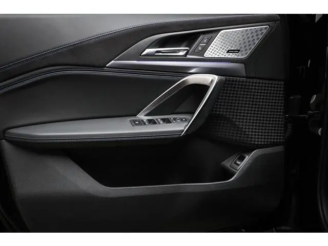 BMW iX2