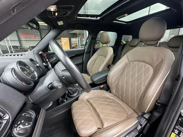 MINI Mini Countryman 2.0 Cooper S E ALL4 Chili | Leer | Panorama | Key-less | Winter-pakket |  Inter...
