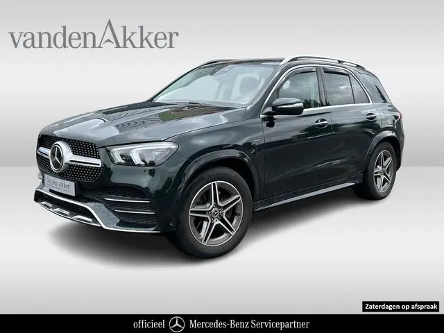 Mercedes-Benz GLE-klasse 350e AMG // Trekhaak // Panoramadak // Distronic // 360 Camera // Rij Assis...