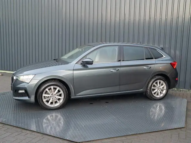ŠKODA Scala 1.0 TSI Style | Stoelverwarming | Apple Carplay/ Android Auto | Prijs Rijklaar!!