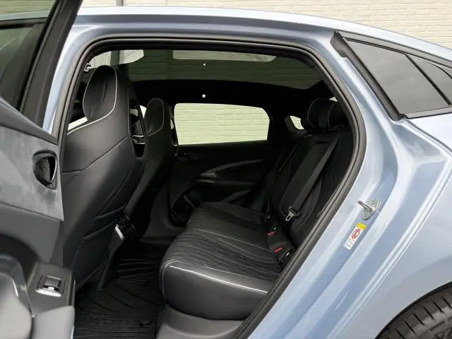 BYD SEAL