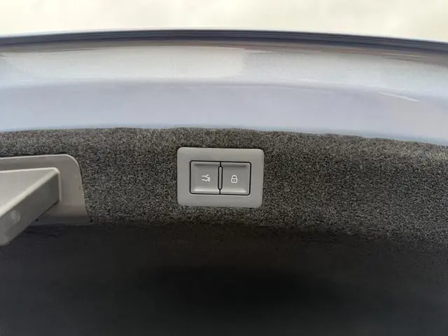 BYD SEAL