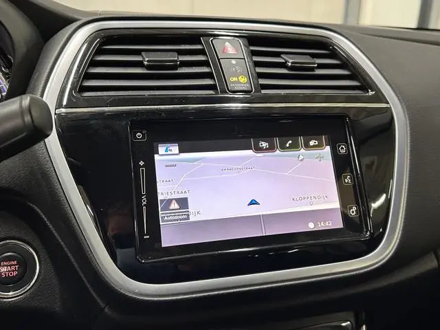 Suzuki S-Cross