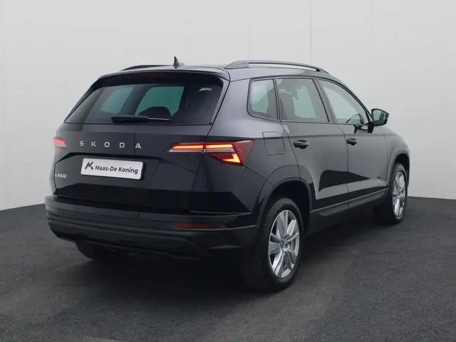 Skoda Karoq 1.0TSI/115PK Selection · Navigatie · Apple/Android Car Play · Camera + Parkeersensoren...