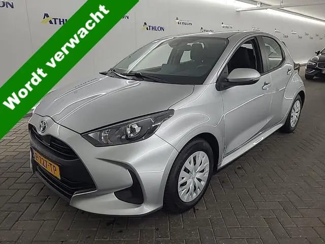 Toyota Yaris 1.5 Hybrid Active Navigatie  Automaat  Camera  CarPlay