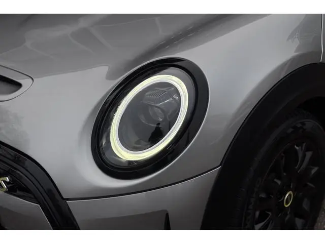 MINI Cooper SE 33 kWh | Camera | Comfort Access | Stoelverwarming | LED