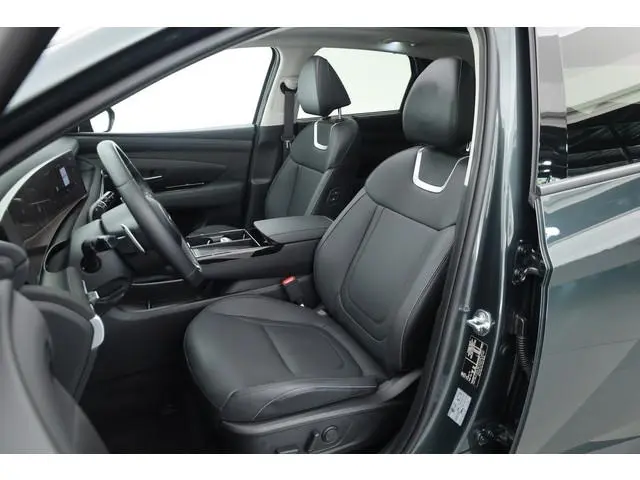 Hyundai Tucson 1.6 T-GDI PHEV Premium 4WD | SOH 99 % |  Pano |  HUD | 360cam | Stoelventi. | Elek. S...