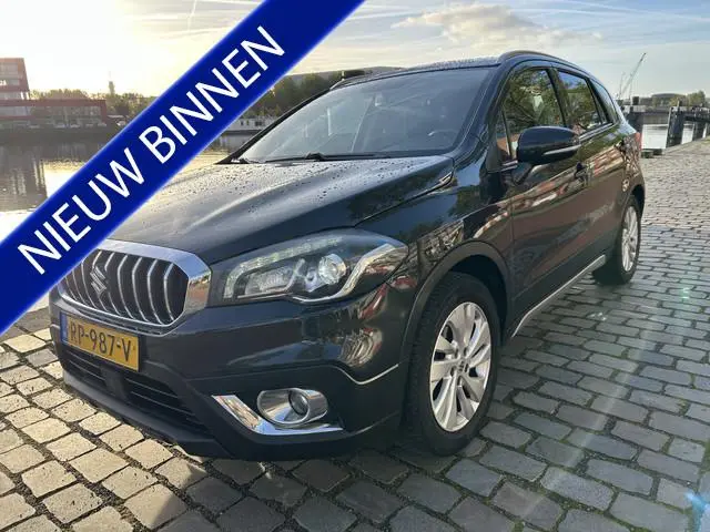 Suzuki S-Cross 1.0 Boosterjet Exclusive airco/ecc navo/camera nieuwstaat