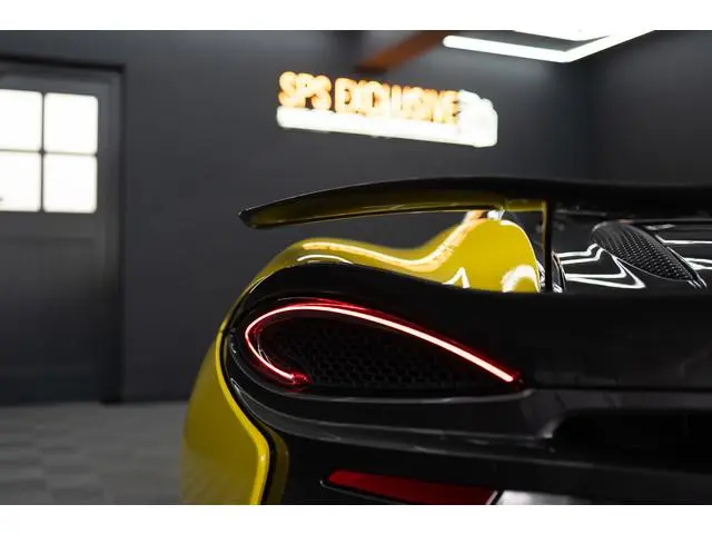 McLaren 570S