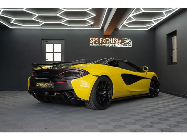 McLaren 570S