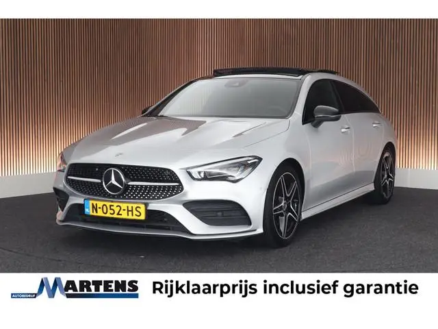 Mercedes-Benz CLA-klasse Shooting Brake 180 136pk Business Solution AMG Panoramadak Matrix LED Keyle...