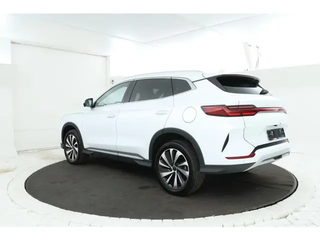 byd SEAL U 1.5 T DM-i AWD Design 4 wheel drive! trekgewicht 1500kg!