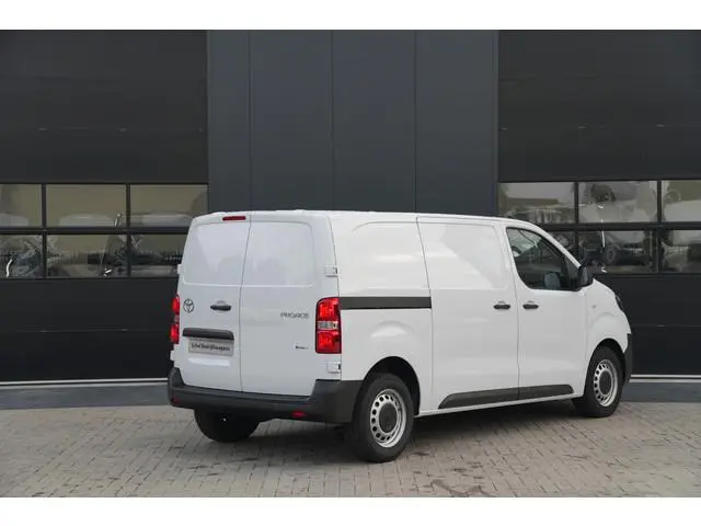 Toyota pro-ace