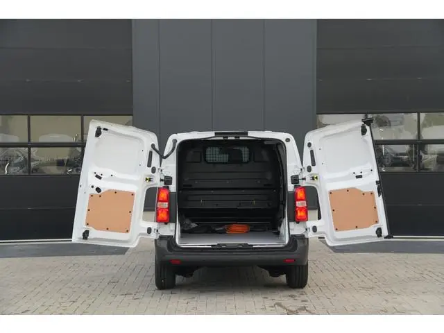 Toyota pro-ace