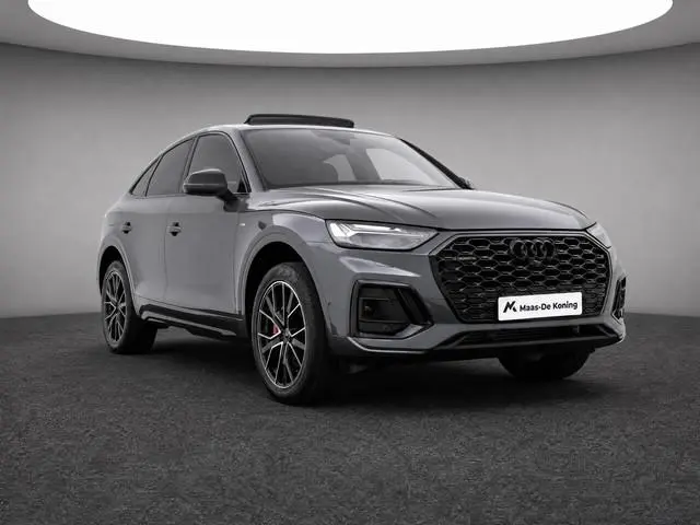 Audi Q5 Sportback 55 TFSIe 367pk S-tronic S edition · Panoramadak · 360 Camera · Elek. Achterklep ·...