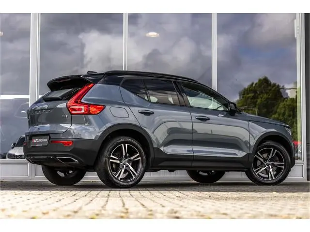 Volvo XC40 2.0 T4 R-Design | Harman Kardon | Memory