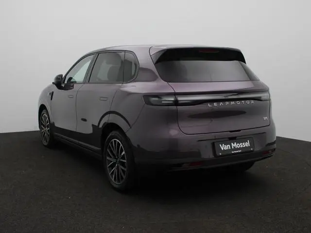 Leapmotor B10 Design ProMax 67.1 kWh | NU TE BESTELLEN | TOT 4 JAAR GARANTIE | € 1.500,- VOORRAAD VO...