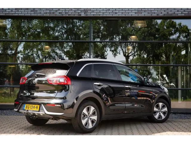 Kia Niro 1.6 GDi Hybrid ExecutiveLine , Trekhaak, Stoel/stuurverwarming,