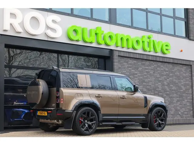Land Rover Defender 110 3.0 P400 110 X | NAP | FULL OPTION! | €153.798 NP! | 22'' URBAN | MERIDIAN S...