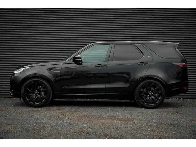 Land Rover Discovery 3.0 D250 R-Dynamic SE / VAN / Pano / Trekhaak / Grijs Kenteken / Excl BTW