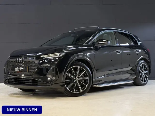 Audi Q4 e-tron 50 quattro Launch edition S Competition 77 kWh | Pano | 2x S-line | Warmtepomp