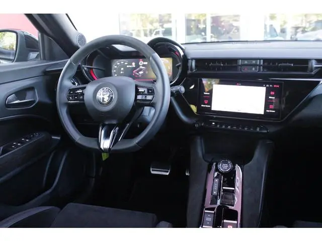 Alfa Romeo Junior