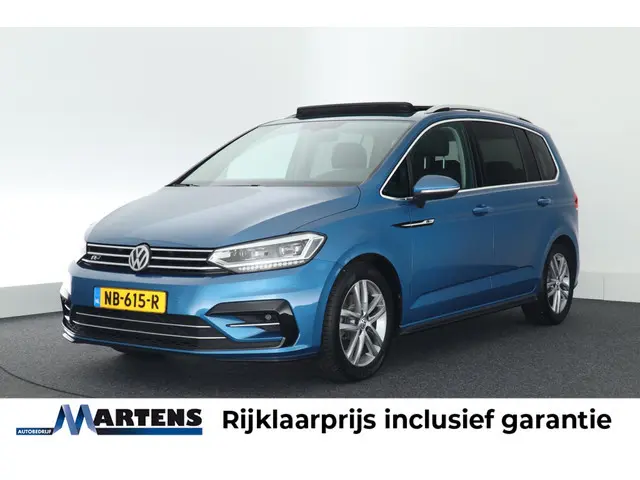 Volkswagen Touran 1.2 TSI 110pk R-Line Highline 7Pers. Trekhaak Led Panoramadak Navigatie