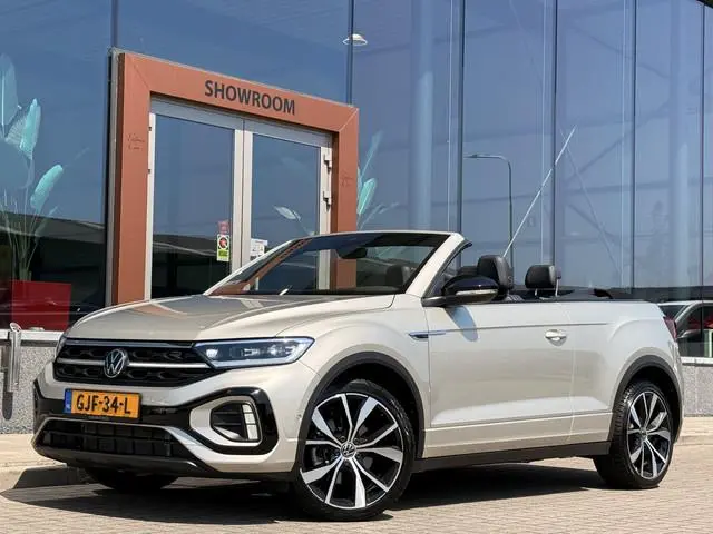 Volkswagen T-Roc Cabrio 1.5 TSI R-Line | ACC | DAB | Alcantara | Apple Carplay | Stoel/Stuur verwarm...