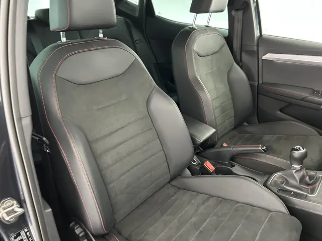 SEAT Ibiza 1.0 TSI 95pk FR Limited Edition Beats Led Virtual Cockpit Keyless Stoelverwarming Alcanta...