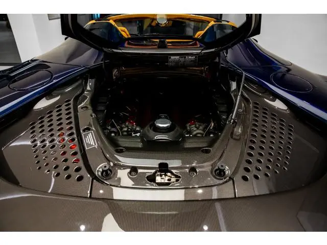 Ferrari SF90 Spider