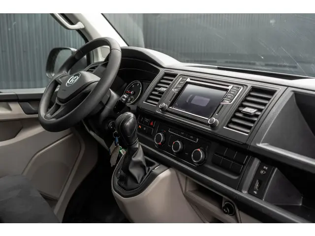 Volkswagen Transporter T6 2.0 TDI L1H1 | 150 PK | Automaat | Carplay | Cruise | PDC | Trekhaak