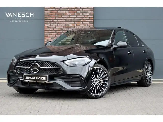 Mercedes-Benz C-klasse 300 e 4MATIC AMG Line | Distronic+ | Massage | Burmester | Panoramadak | Memo...