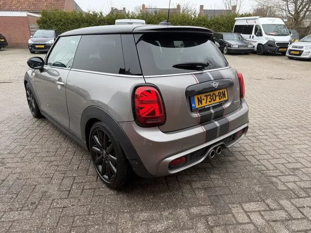 MINI Cooper S