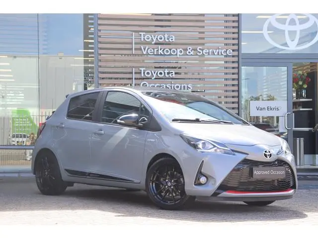 Toyota Yaris 1.5 Hybrid GR-Sport, Apple carpay / Android Auto