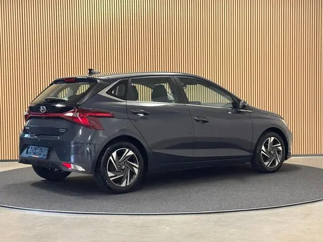 Hyundai i20 1.0 T-GDI 100PK Aut. Advanced | LED | Camera | Carplay | LM velgen | Stoel- & Stuurverw....