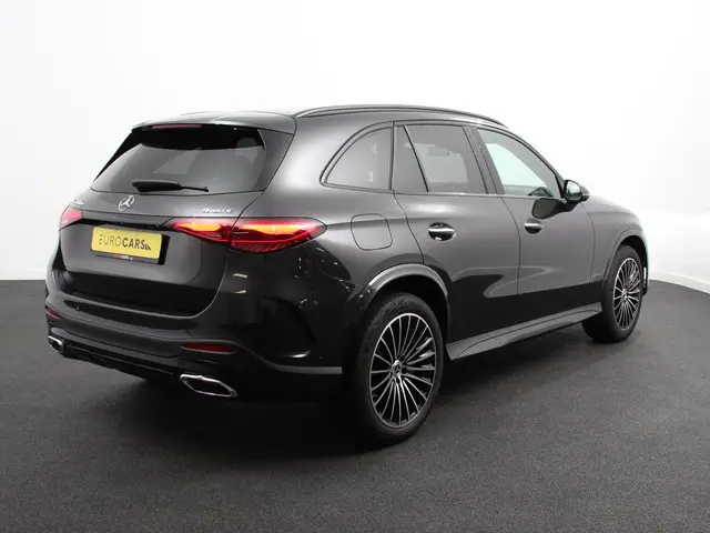 Mercedes-Benz GLC-klasse 300e 4MATIC AMG Line | Navigatie | Cruise Control | Parkeersensoren | Stoel...