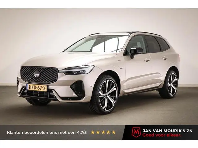 Volvo XC60 2.0 T6 Plug-in hybrid AWD Plus Dark | PREMIUM PACK | PANORAMADAK | HEAD UP | STUURVERWARM...