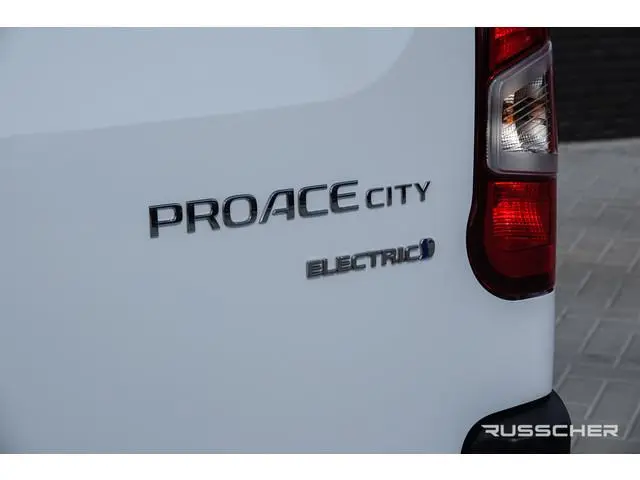 Toyota pro-ace
