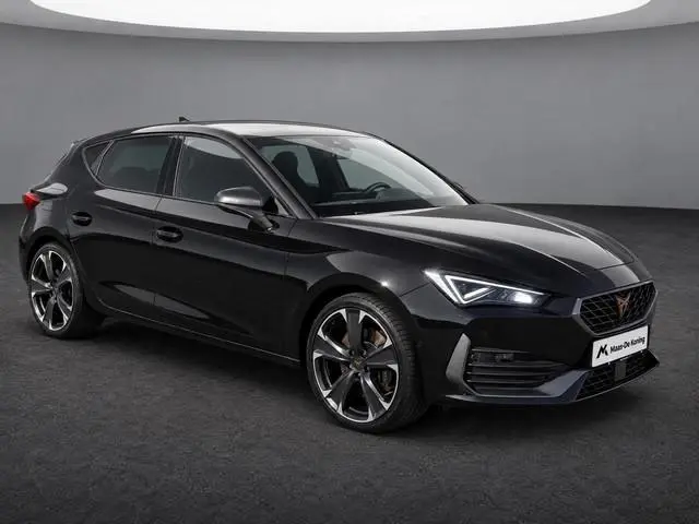 Cupra Leon 1.4 TSI eHybrid 245pk PHEV VZ Performance · Camera  Navigatie · Keyless · Stuur-& stoelve...