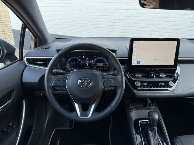 Toyota Corolla Touring Sports