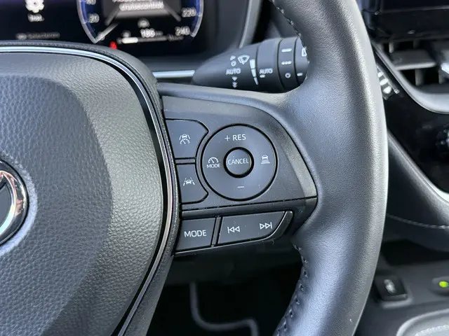 Toyota Corolla Touring Sports