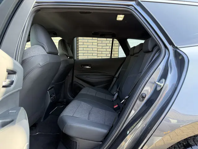 Toyota Corolla Touring Sports